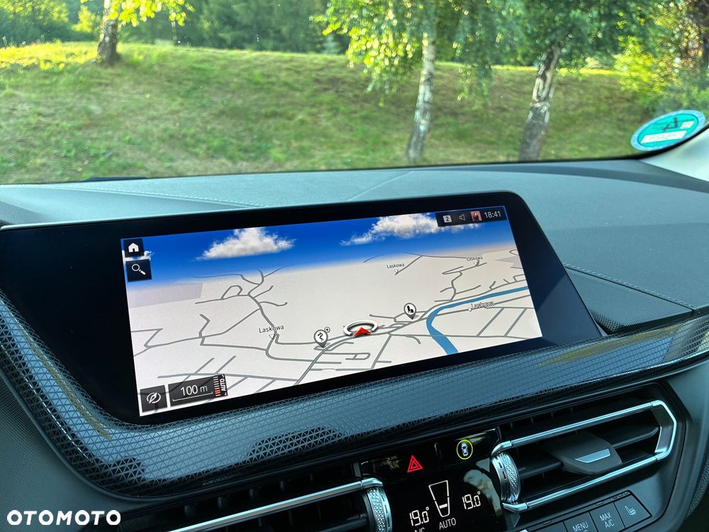 BMW Seria 1 118i GPF Sport Line Shadow - 25