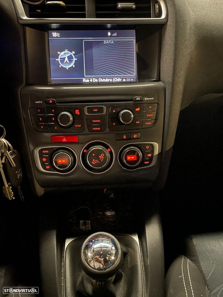 Citroën C4 1.6 HDi Seduction - 7