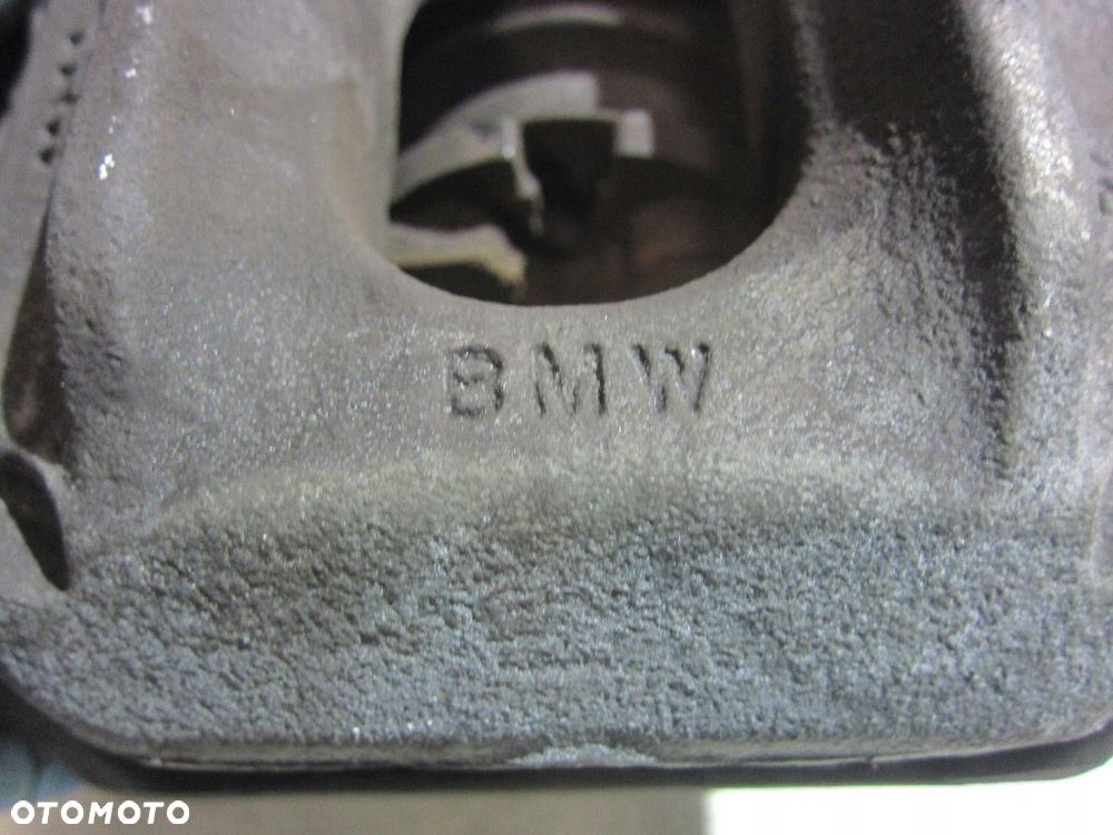 BMW X3 F25 X4 ZACISK HAMULCOWY LEWY TYŁ 6791017 - 7
