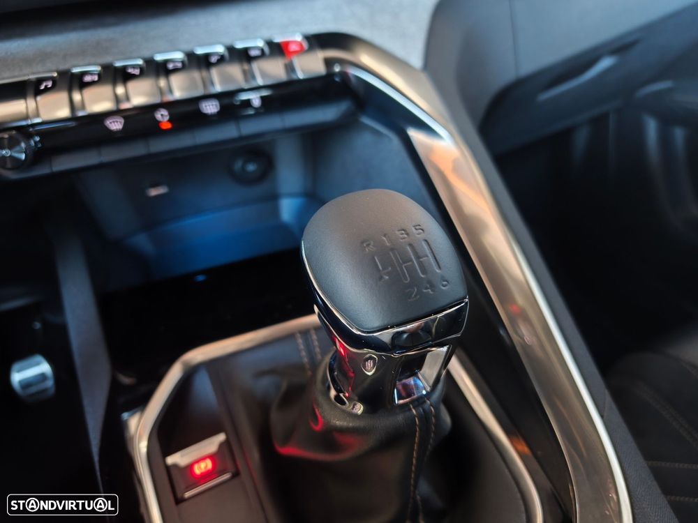 Peugeot 3008 1.5 BlueHDi GT - 30