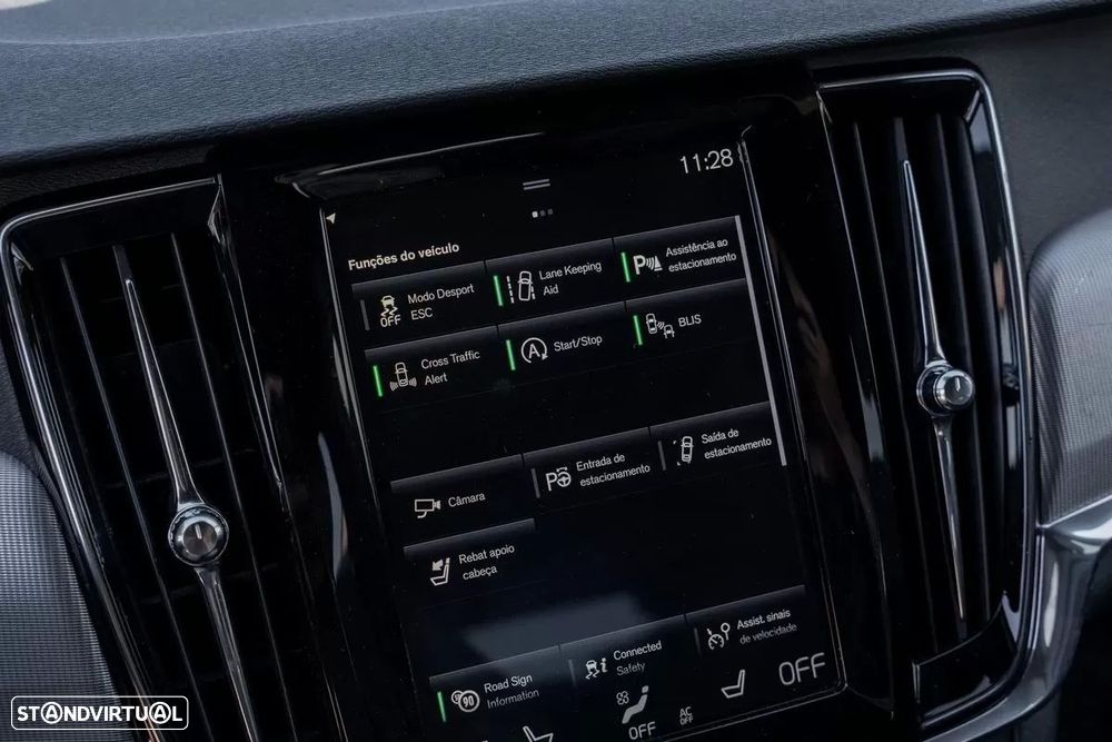 Volvo V90 D3 R Design - 16
