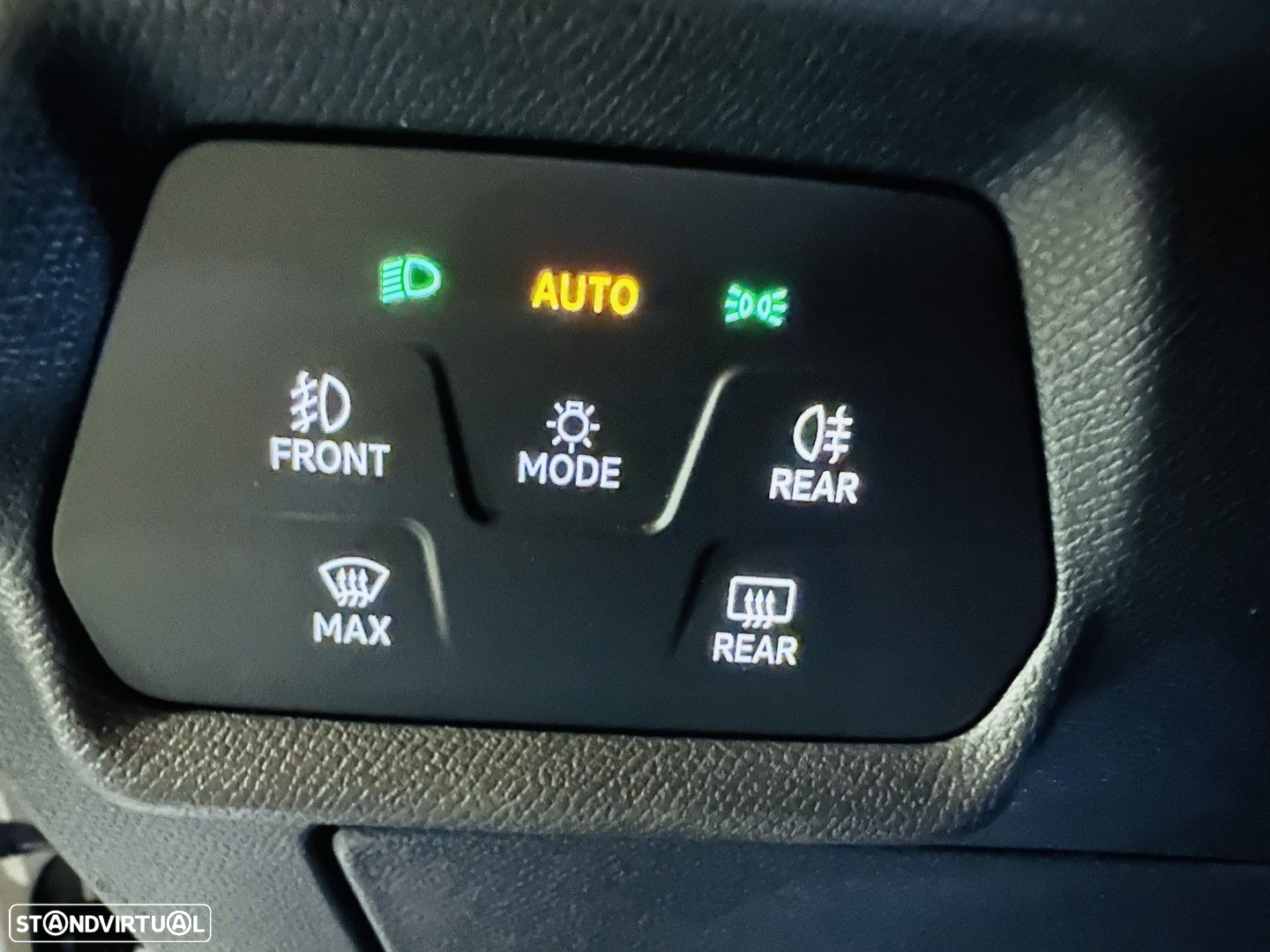 Cupra Leon ST 1.4 e-Hybrid MID DSG - 19
