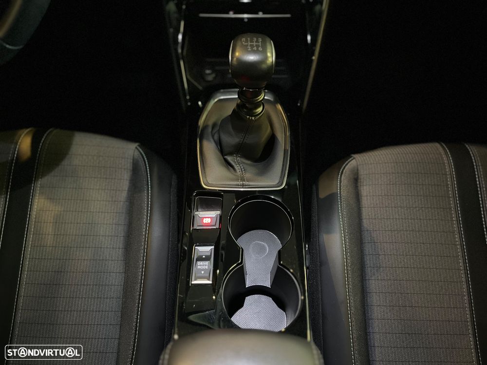 Peugeot 2008 1.2 Allure - 9