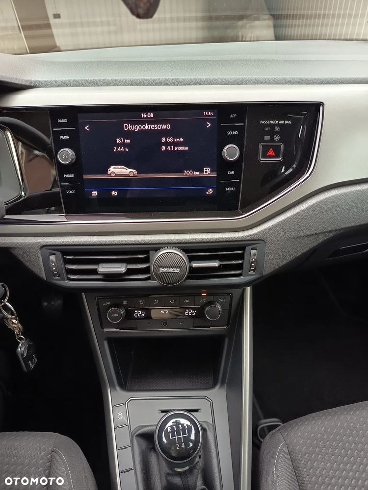 Volkswagen Polo 1.6 TDI SCR Comfortline - 20