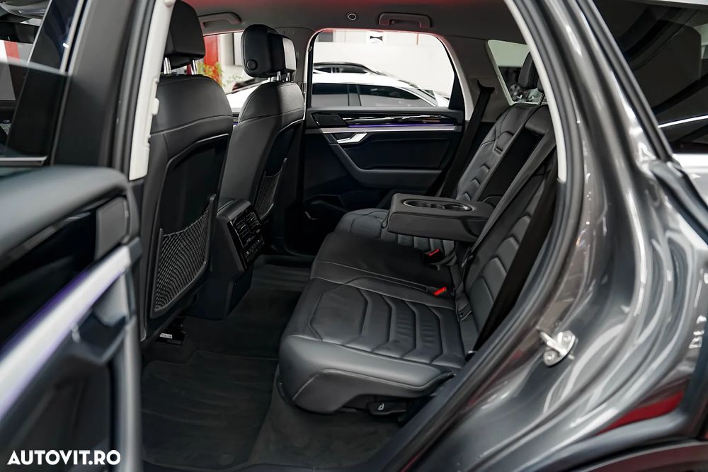 Volkswagen Touareg 3.0 V6 TSI OPF 4Motion Aut. Elegance - 6