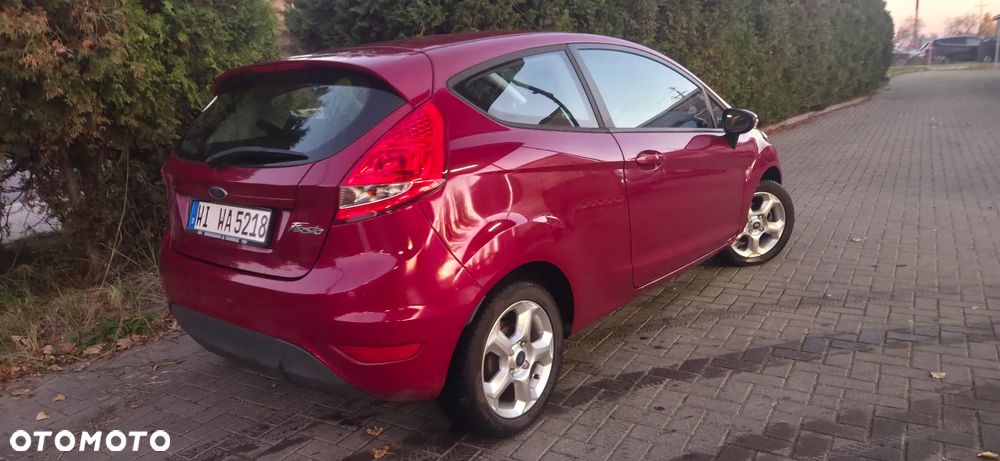 Ford Fiesta 1.25 Amber X - 12