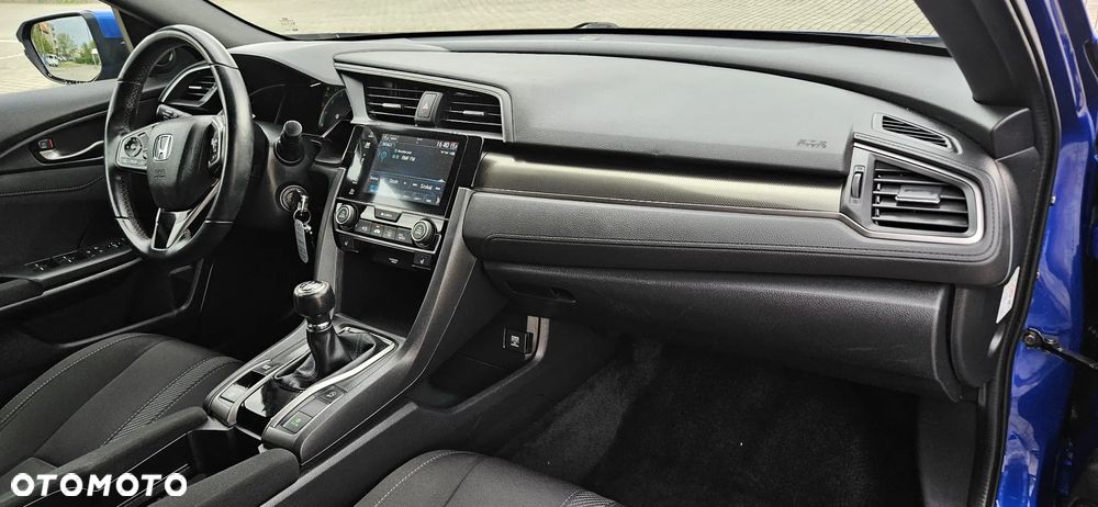 Honda Civic 1.0 T Comfort Sport Line - 11