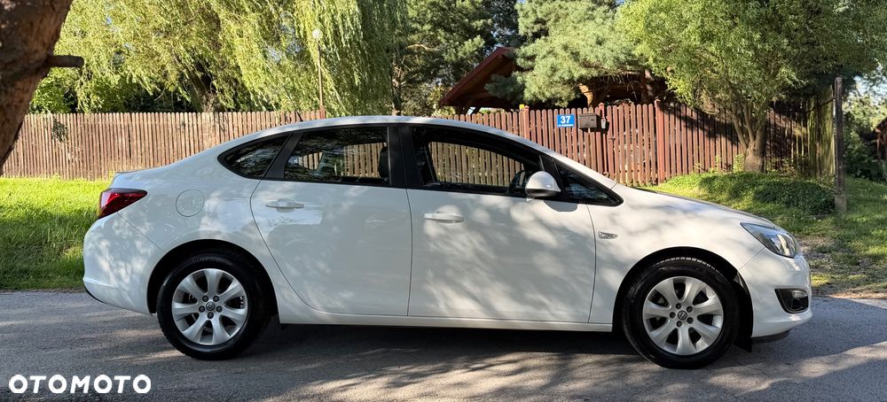 Opel Astra 1.6 Active EU6 - 6