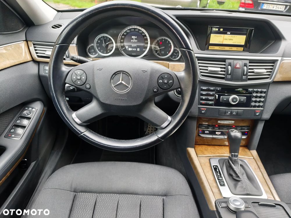 Mercedes-Benz Klasa E - 11