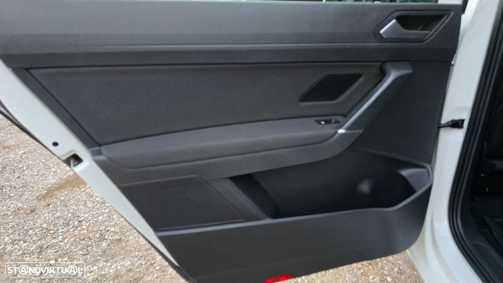 VW Touran 1.6 TDI Confortline - 29