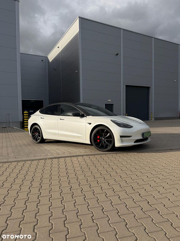Tesla Model 3 Performance AWD - 15