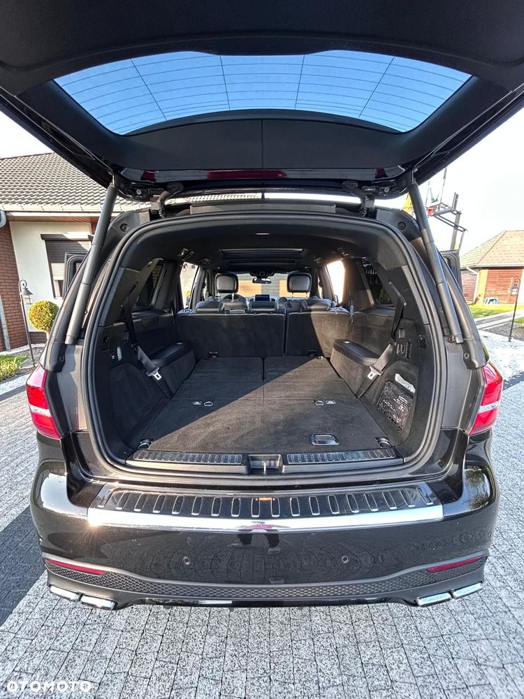 Mercedes-Benz GLS - 7