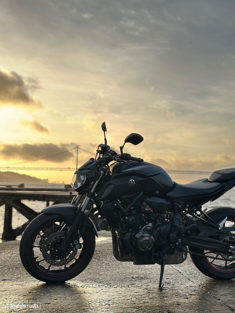 Yamaha MT-07 - 3