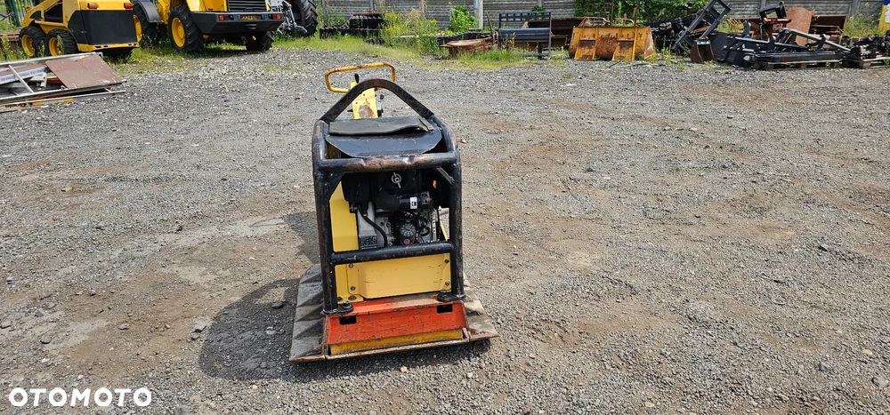 Zagęszczarka gruntu DYNAPAC LG500 wacker dpu - 2