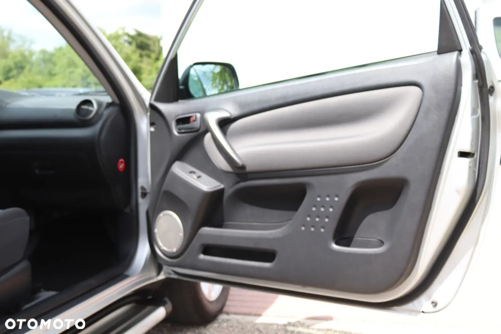 Toyota RAV4 4x4 - 20