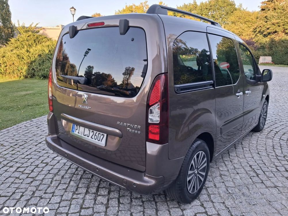 Peugeot Partner 120 VTi Style - 25