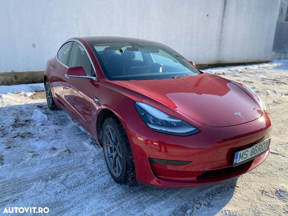 Tesla Model 3 - 13