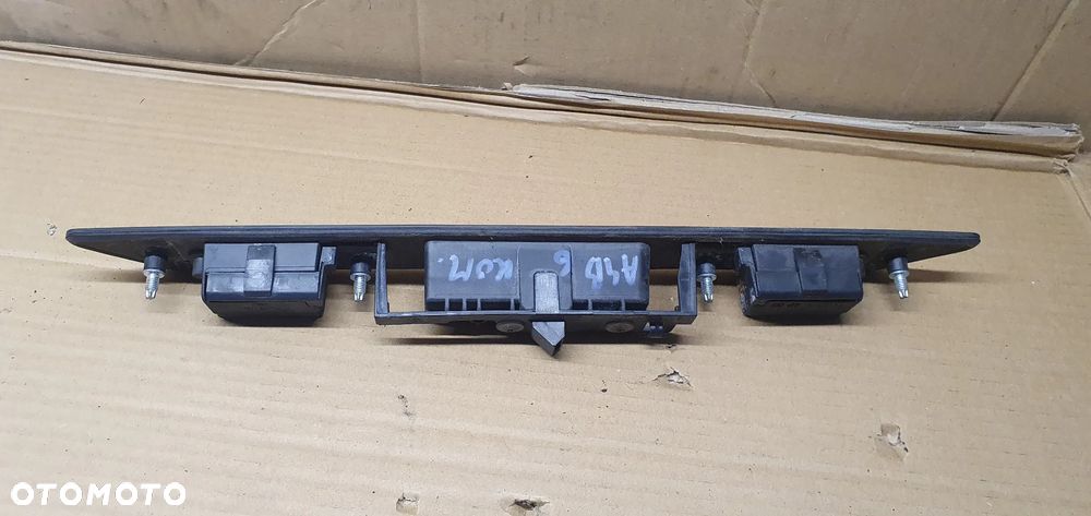 Blenda klapy bagażnika mikrostyk podświetlenie Audi A3 8P A4 B6 8P0827574 - 4