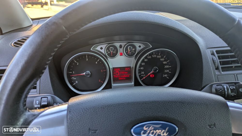 Ford C-Max 1.6 TDCi Titanium - 10