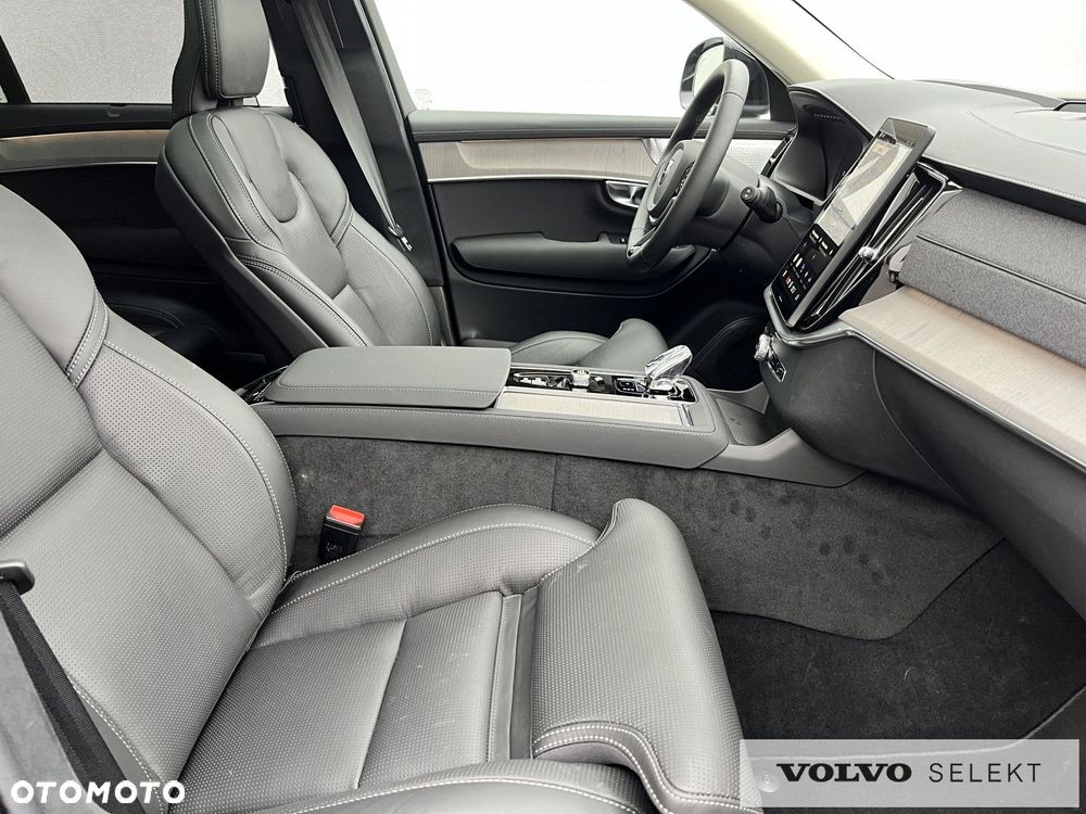 Volvo XC 90 - 41