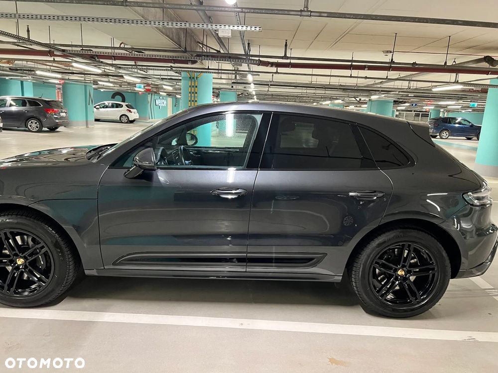 Porsche Macan T - 2