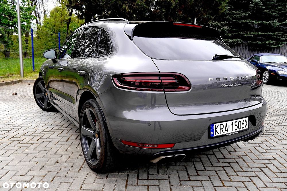Porsche Macan - 11