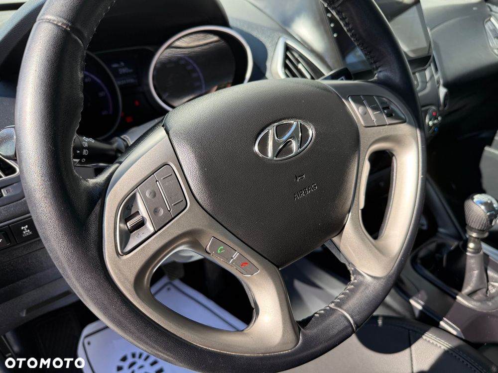 Hyundai ix35 2.0 CRDi 4WD Premium - 21