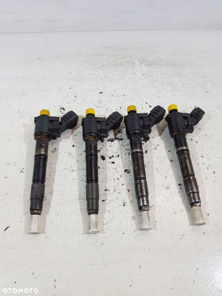 wtryskiwacz vea13-2370010-aab volvo 2.0d d5 s80 s40 s60 ii xc60 xc90 xc40 - 2