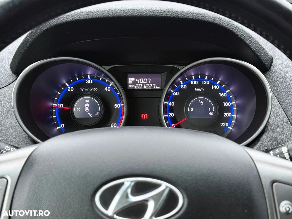Hyundai ix35 1.7 CRDI 2WD blue Style - 13