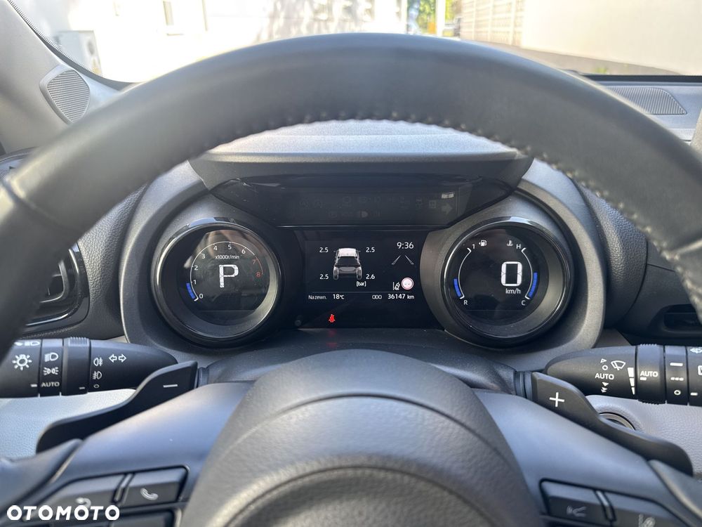Toyota Yaris 1.5 Selection Elegant CVT - 23