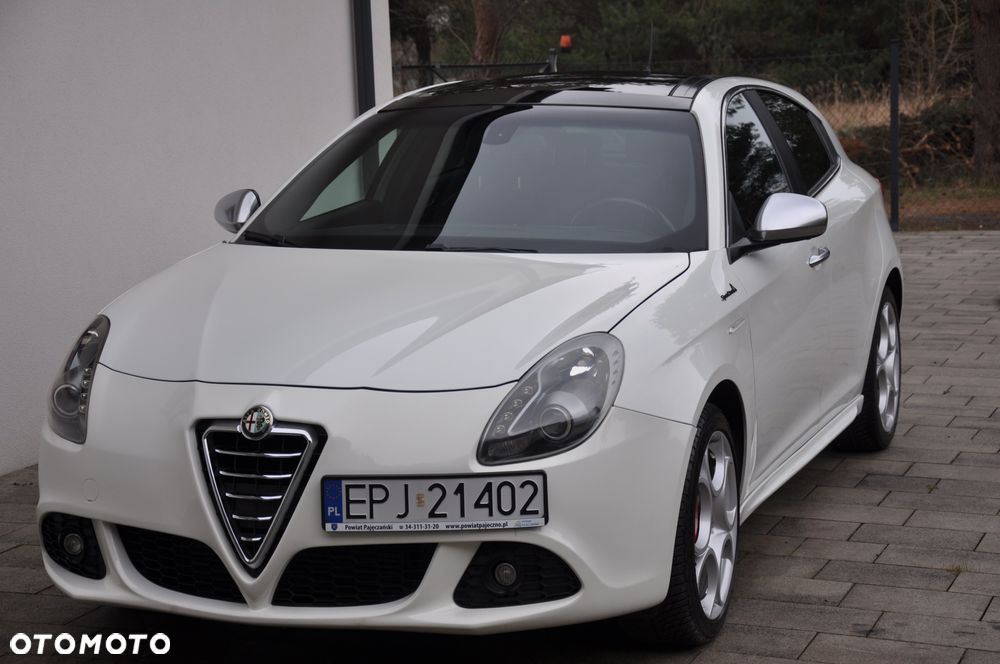 Alfa Romeo Giulietta 2.0 JTDM Distinctive TCT - 1