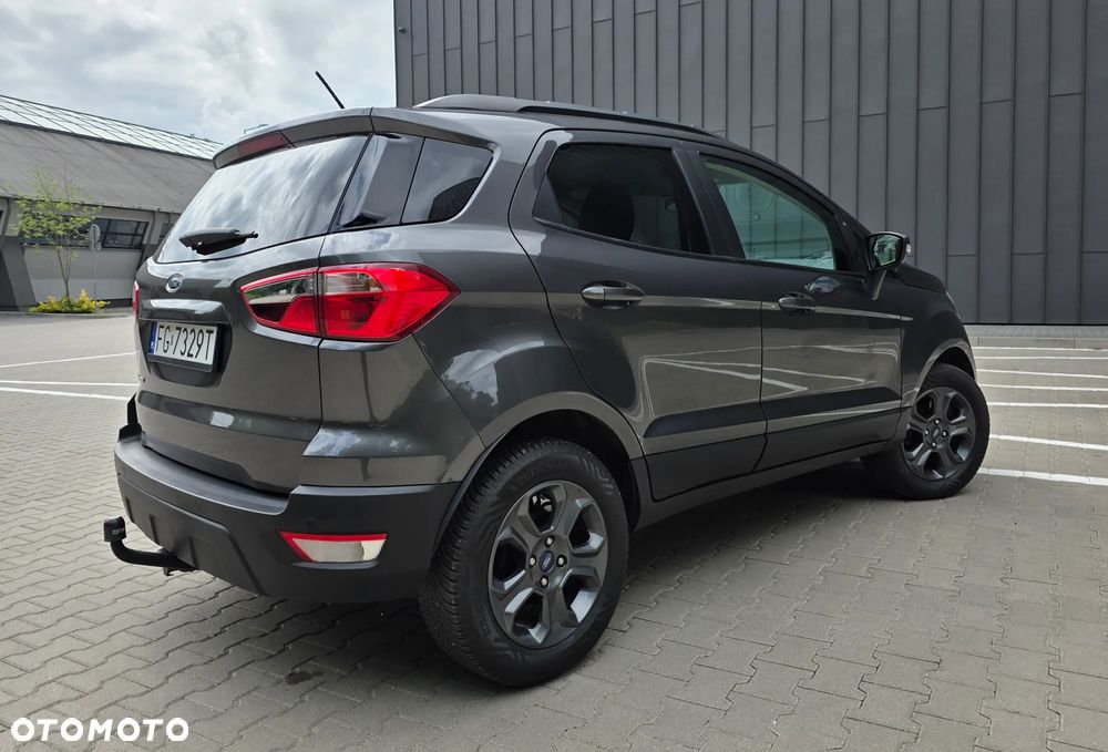 Ford EcoSport - 12