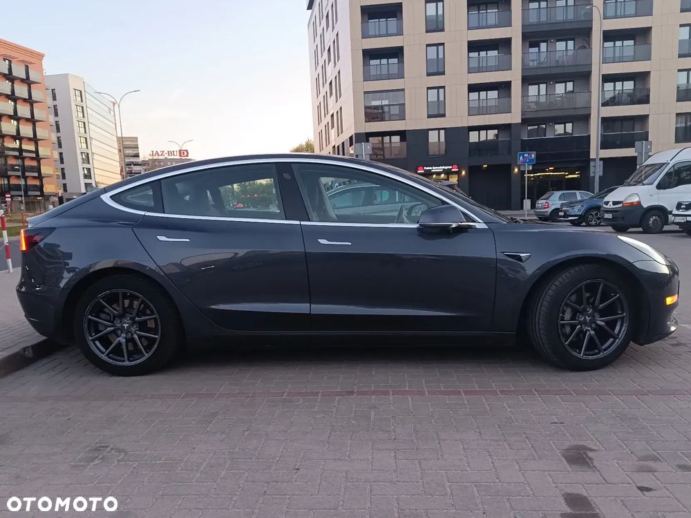 Tesla Model 3 RWD Hinterradantrieb - 2