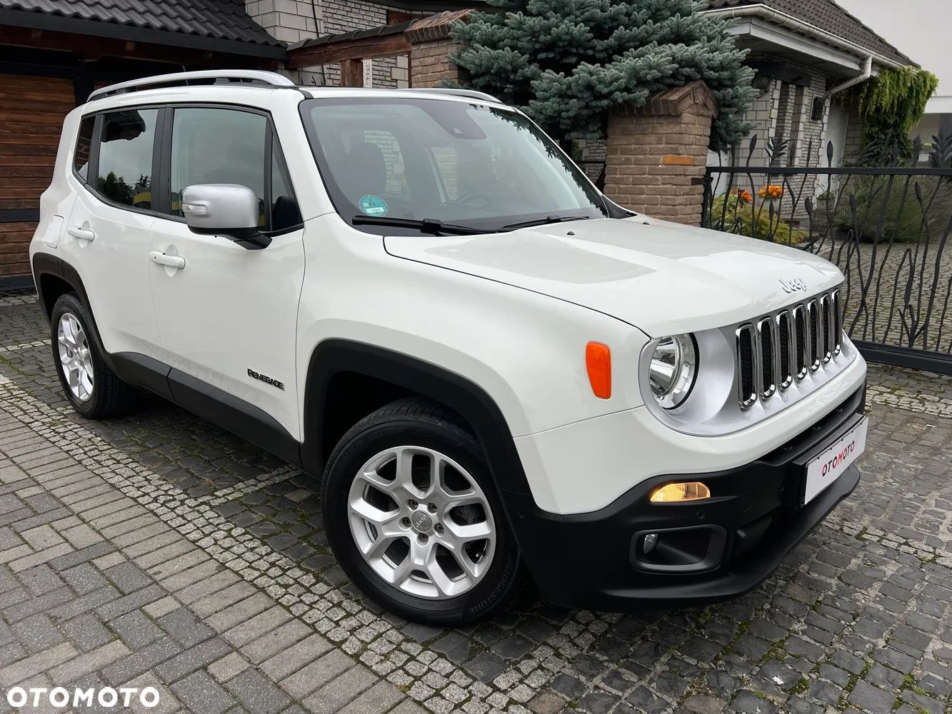 Jeep Renegade - 1