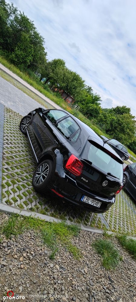 Volkswagen Polo 1.4 TDI Blue Motion Technology Allstar - 4