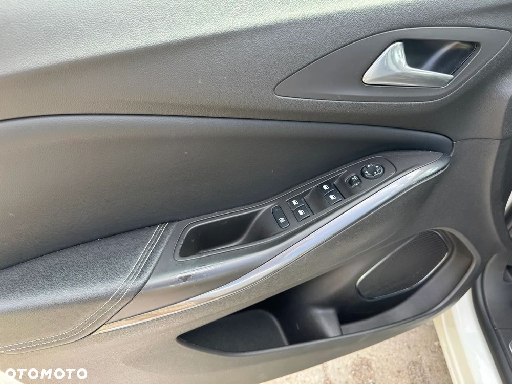 Opel Grandland X 1.6 CDTI Innovation S&S - 25