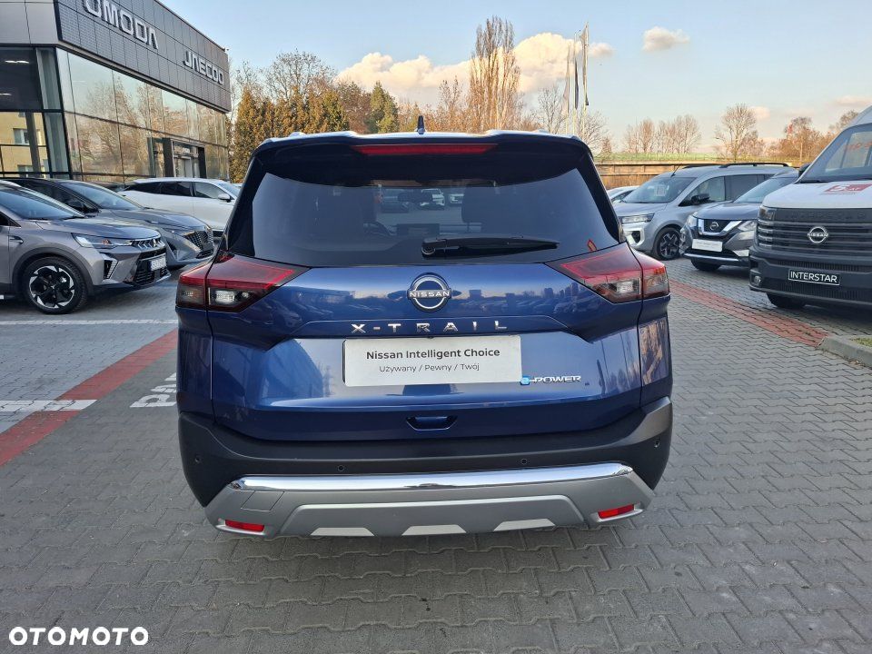 Nissan X-Trail - 4