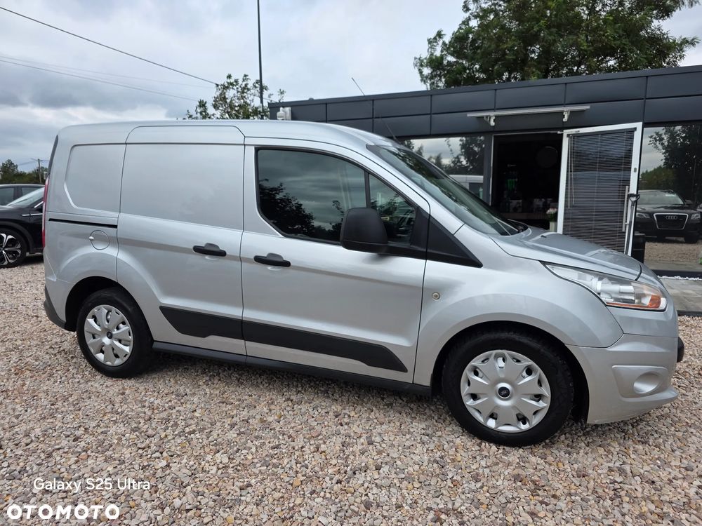 Ford Transit Connect - 18