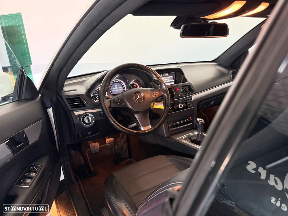 Mercedes-Benz E 220 CDi Avantgarde BlueEfficiency - 13