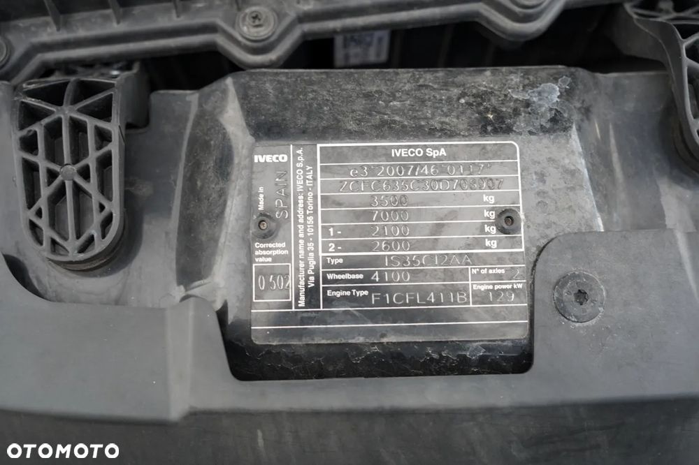 Iveco DAILY 35-180 / KONTENER / AUTOMAT HI-MATIC  / BLIŹNIAK / 2022 / SPROWADZONY - 38