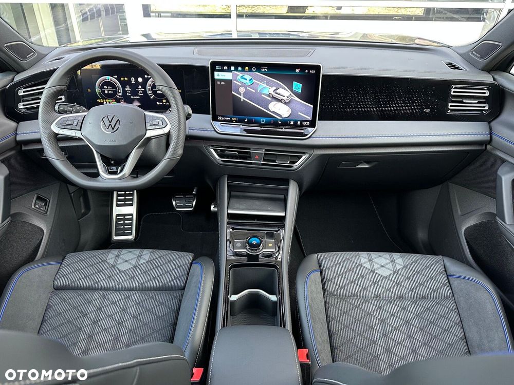 Volkswagen Tiguan - 23