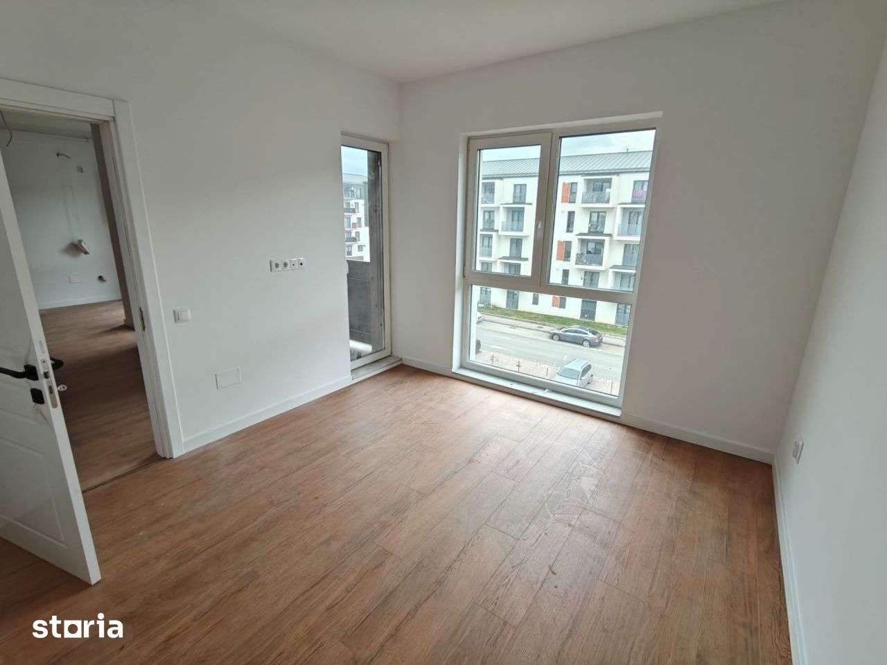 Apartament de vanzare 2 camere, 50,25 mp, zona Eroilor — fotografia 3