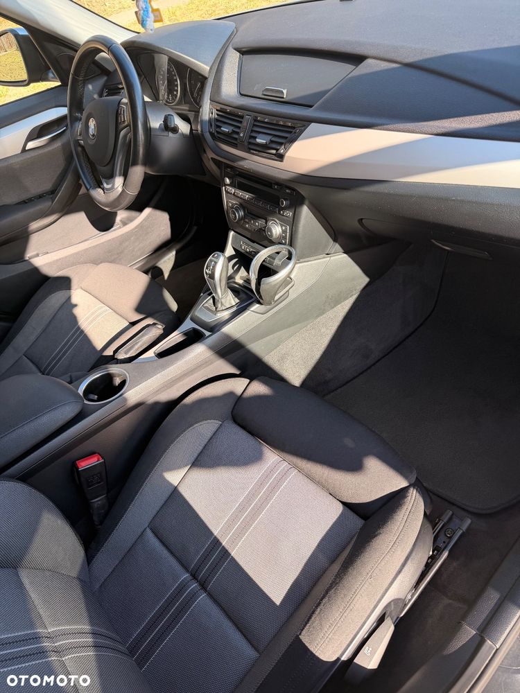 BMW X1 xDrive25d Sport Line - 10