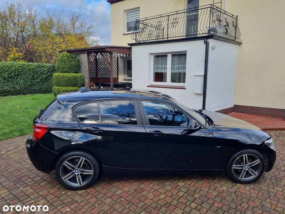 BMW Seria 1 120d Sport Line - 3