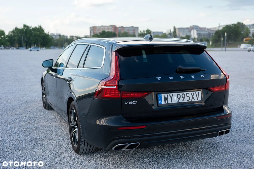 Volvo V60 D3 Momentum - 11