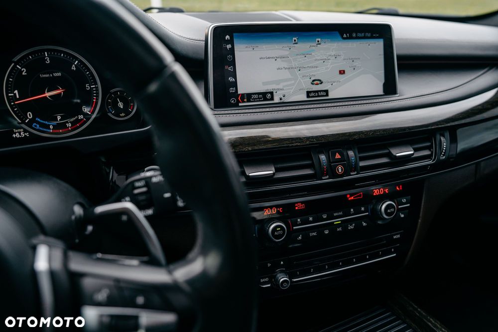 BMW X5 xDrive30d - 27