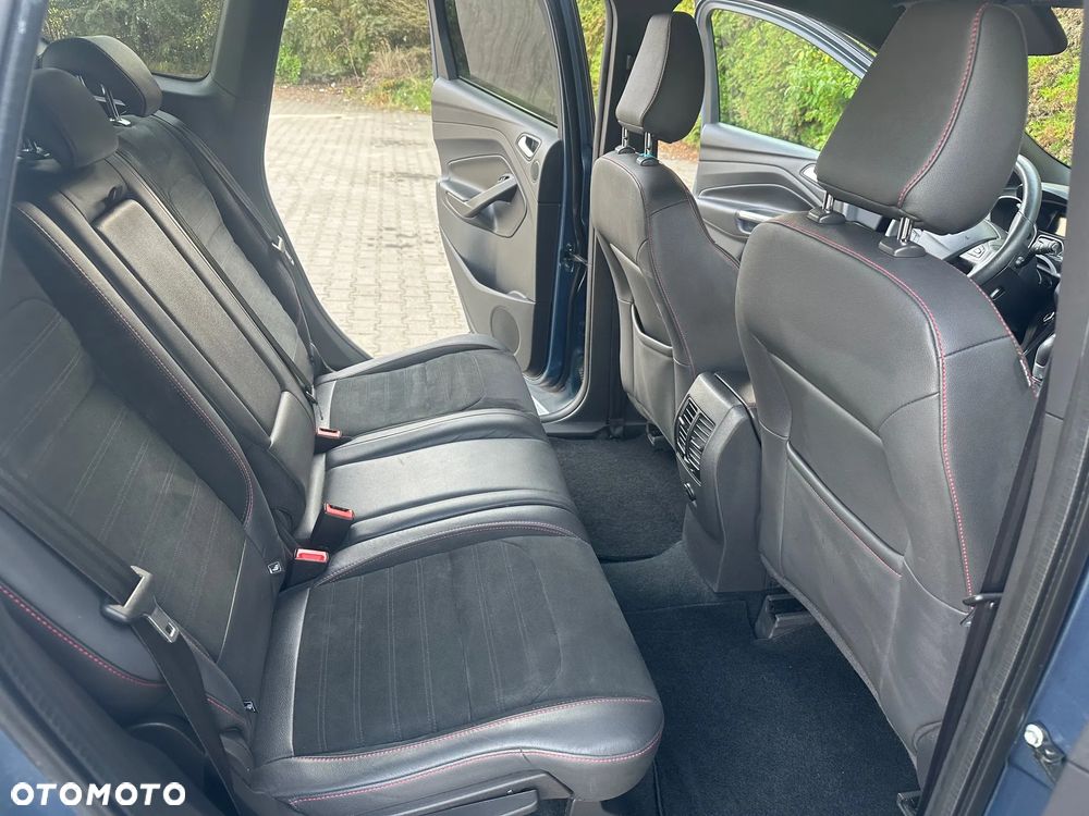 Ford Kuga 2.0 TDCi FWD ST-Line - 16