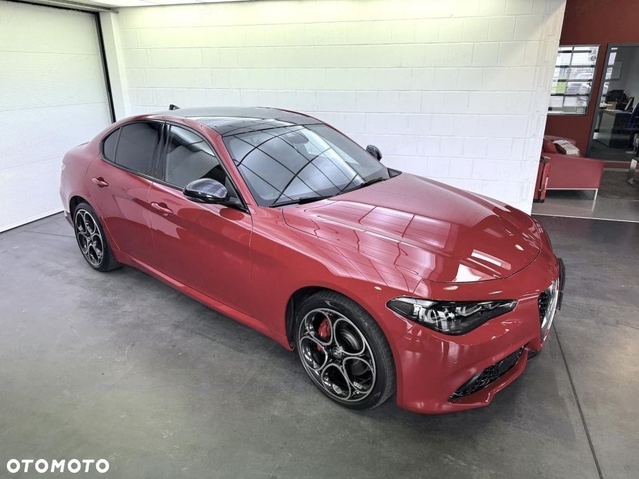 Alfa Romeo Giulia 2.2 D Turbo Veloce Q4 - 4