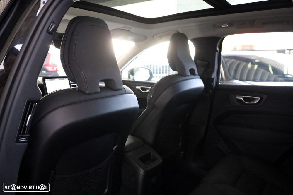 Volvo XC 60 2.0 T6 PHEV Plus Bright - 10