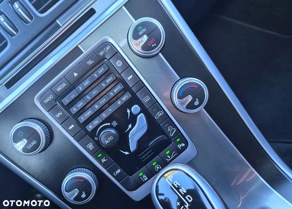 Volvo XC 60 - 19